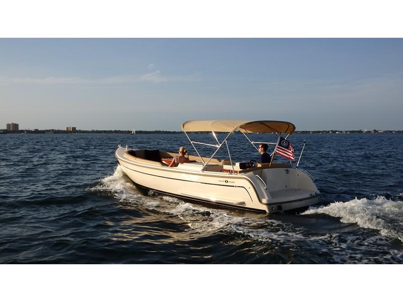 2015 Island Packet Yachts Island Packet L24d Family Launch located in Florida for sale