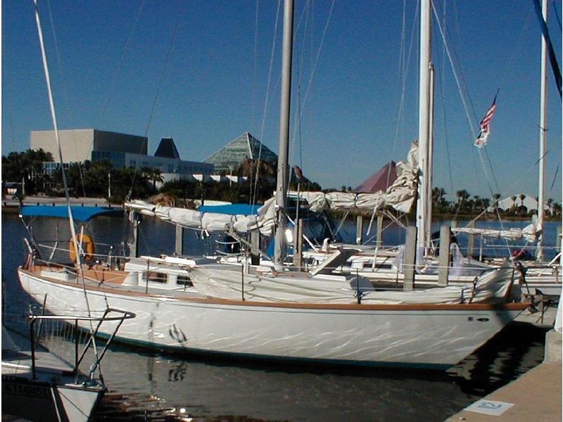 1975 Tartan 34C located in Texas for sale