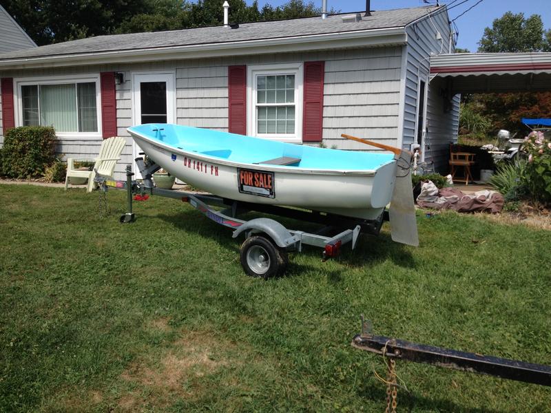 Boston Whaler Squall sailing & row