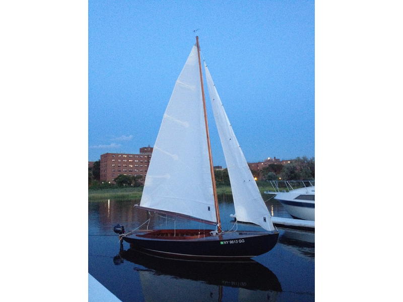 knockabout sailboat for sale