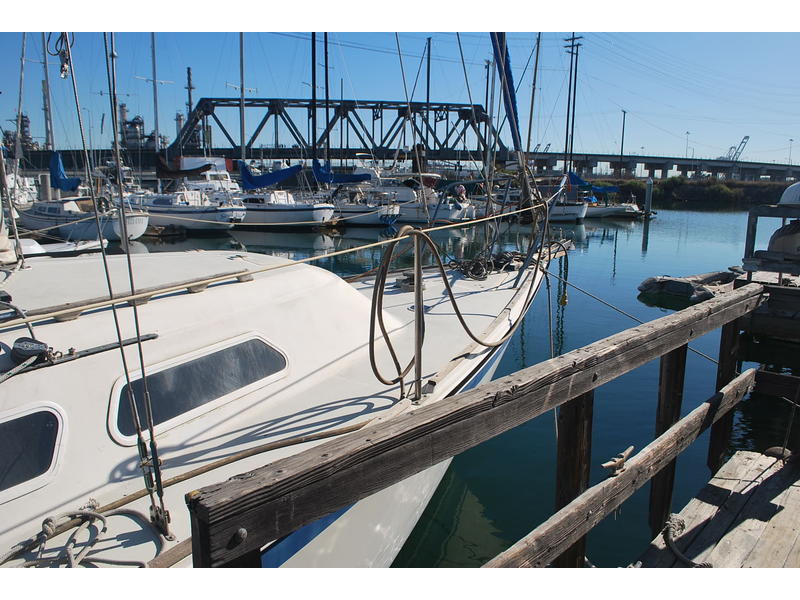 O'DAY Center Cockpit Sloop