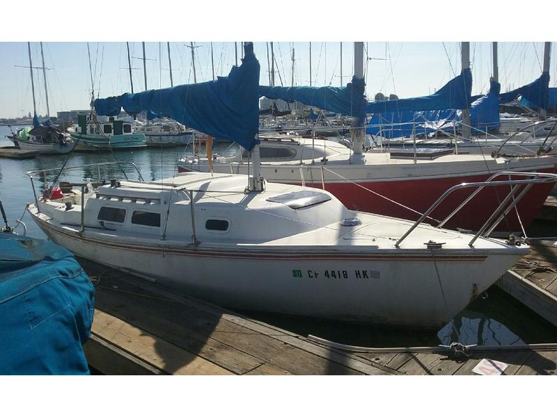 1982 laguna balboa 24 located in California for sale