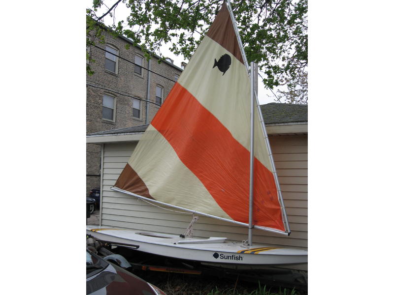 1988 AMF Sunfish located in Illinois for sale
