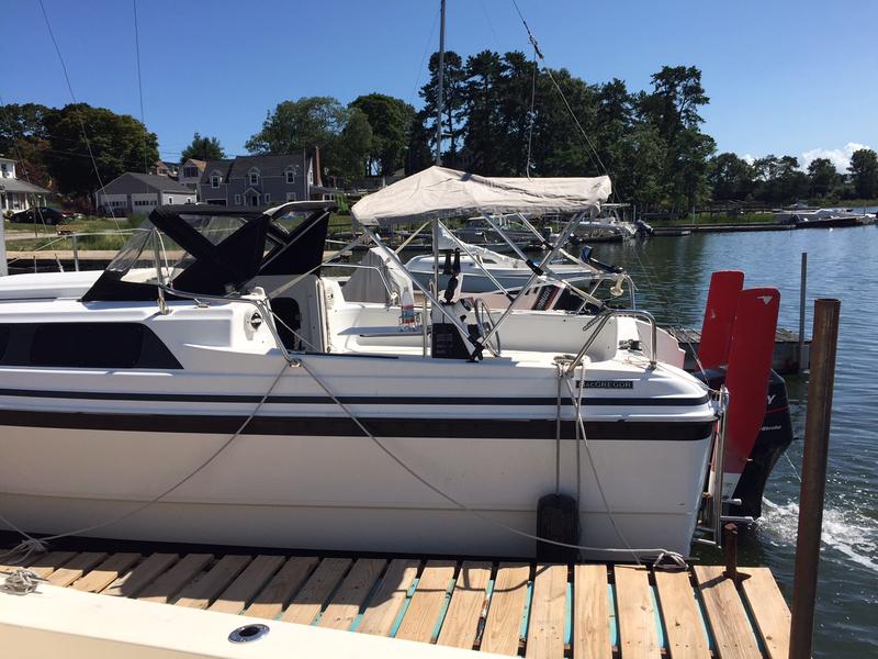 2000 MacGregor 26X located in Connecticut for sale