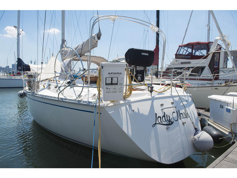 1987 Hunter Legend located in New Jersey for sale