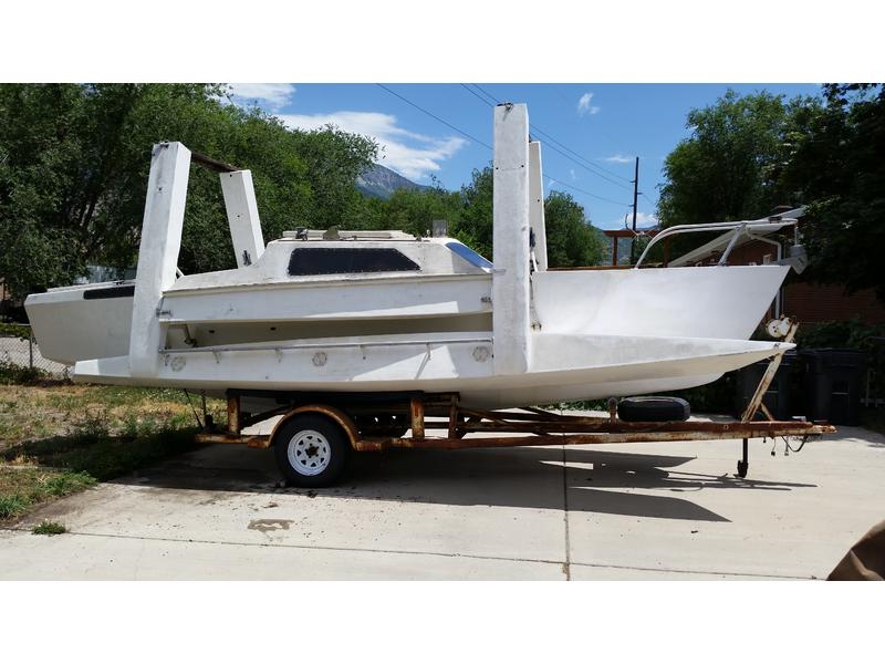 SOLD Farrier TrailerTri 680 sailboat for sale in Utah