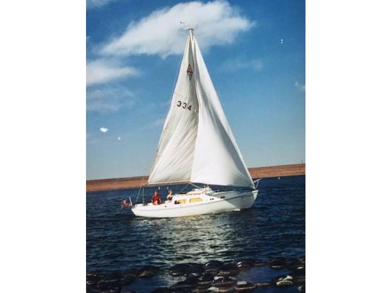 Coronado 25