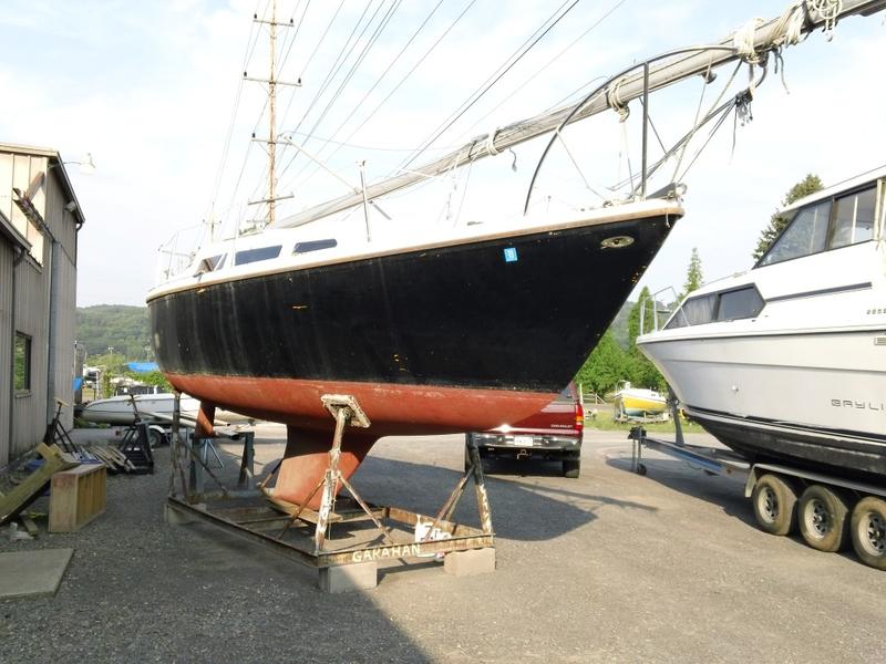 1974 27 catalina sailboat