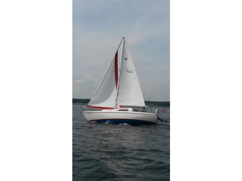 1974 Pearson 26 for sale in Maine 26 ft
