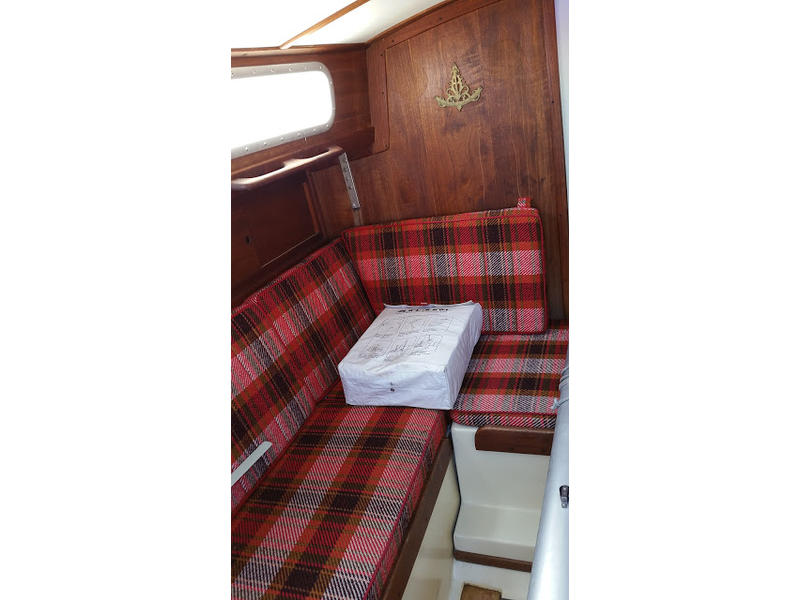 1977 Tartan 30 tall rig sailboat for sale in Ohio