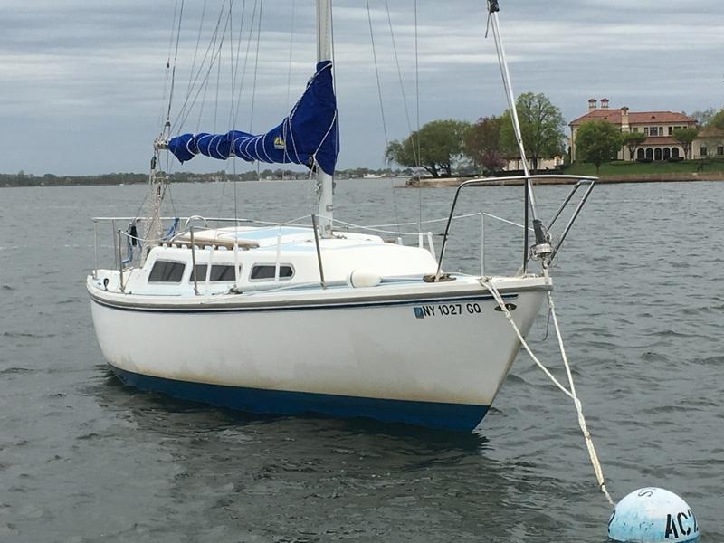 1980 catalina catalina 27 sailboat for sale in New York
