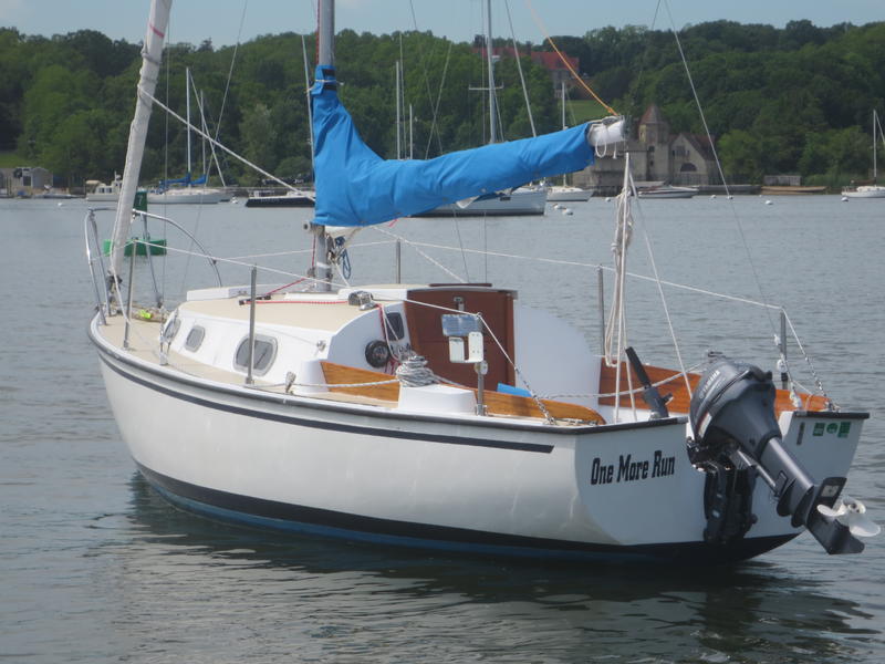 1971 Bristol 22 Caravel sailboat for sale in New York
