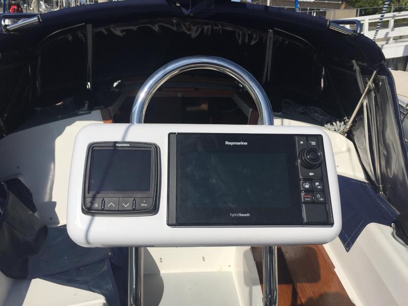 Catalina 30 MK2 Open Transom Sold