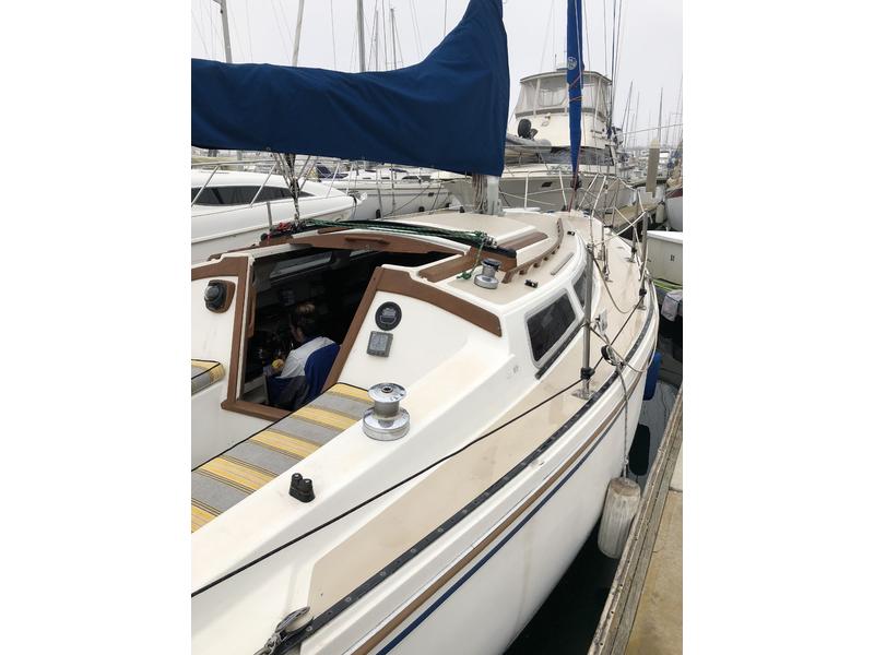 1983 Catalina 30 sailboat for sale in California