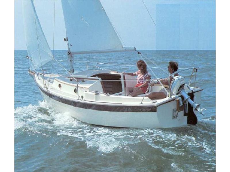 1986 Com-Pac 19 sailboat for sale in Michigan