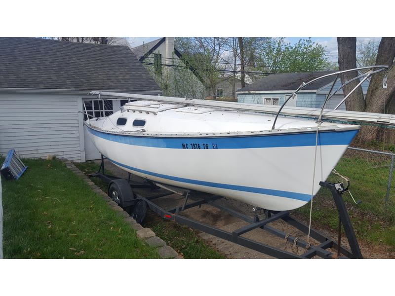 1973 Chrysler 22 sailboat for sale in Michigan