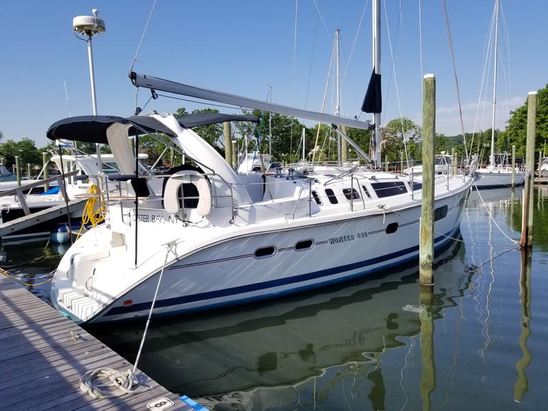 1998 Hunter 410 sailboat for sale in New York