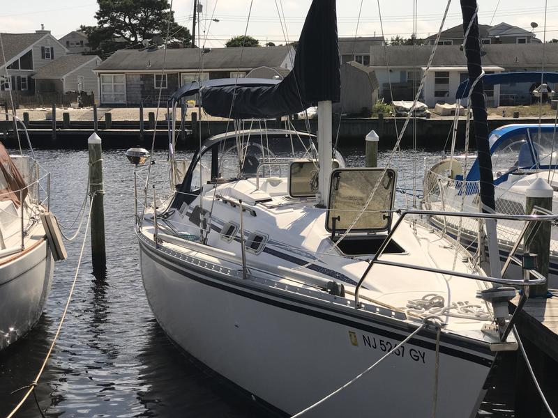 1987 Hunter 31 sailboat for sale in New Jersey