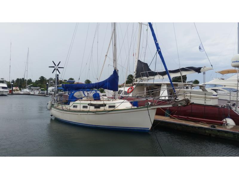 1986 Island Packet Island Packet 27 Cutter Auxiliary sailboat for sale in Outside United States