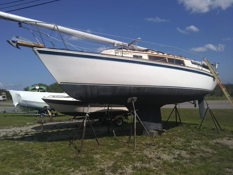 mariner 28 sailboat specs