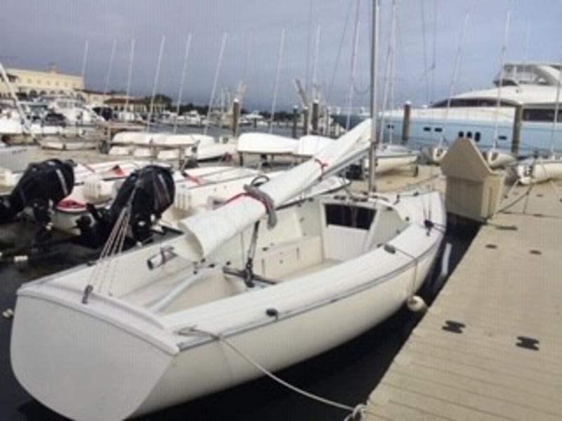 used sonar sailboat for sale