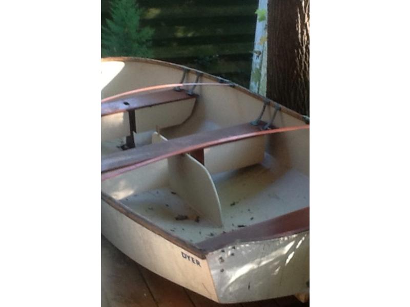 1996 Dyer Dhow Dhow sailboat for sale in Virginia