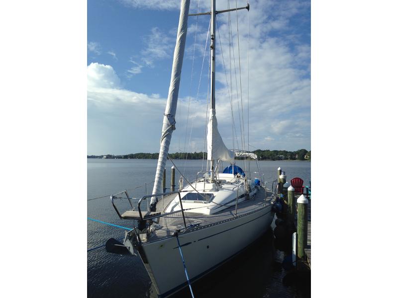 1989 Nautor Swan 36-2 located in Florida for sale