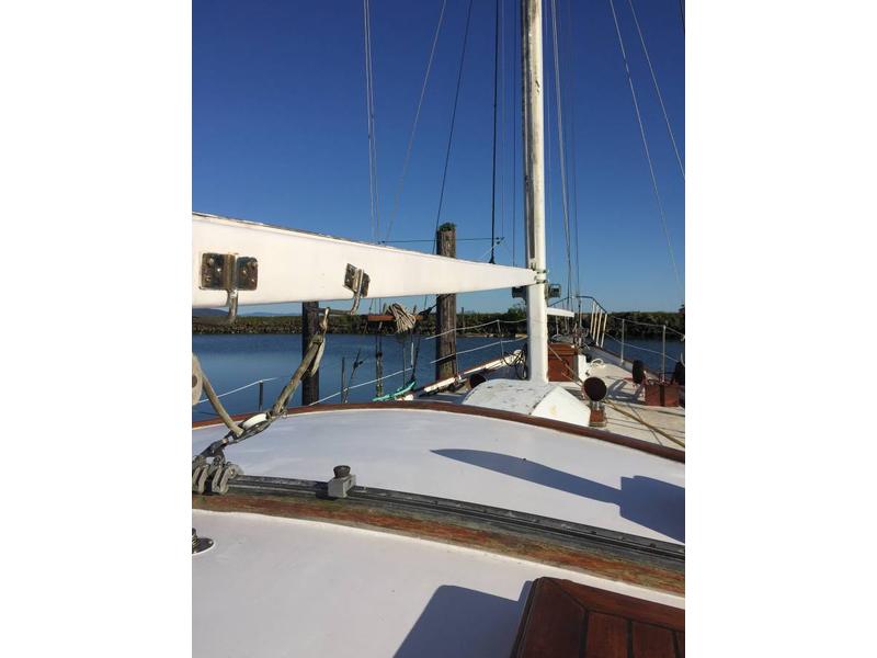 William Garden Force 50 ketch motor-sailor