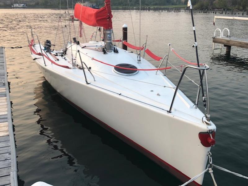 henderson 30 sailboat for sale