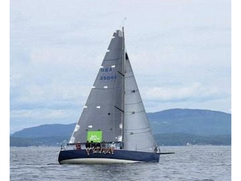 1d 35 sailboat