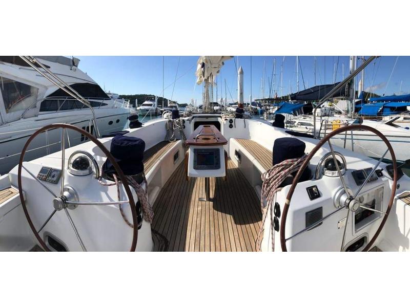 2007 Beneteau Oceanis 523 Clipper sailboat for sale in Outside United States