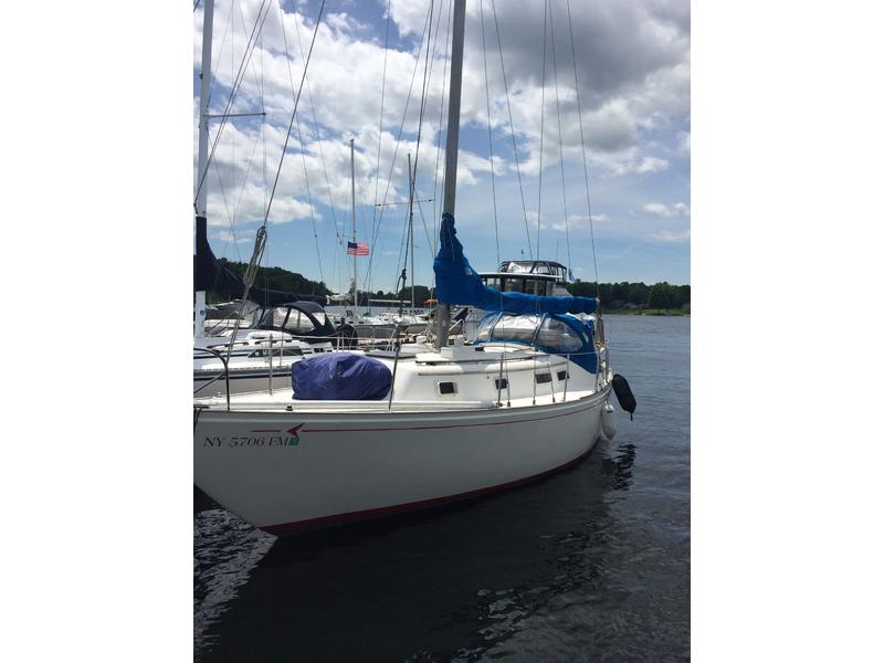 seafarer 34 sailboat