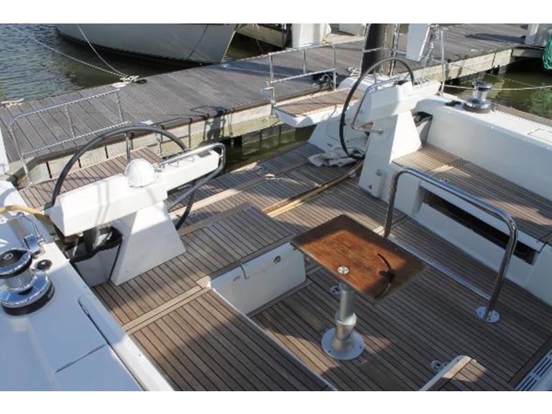 Beneteau Sense 50