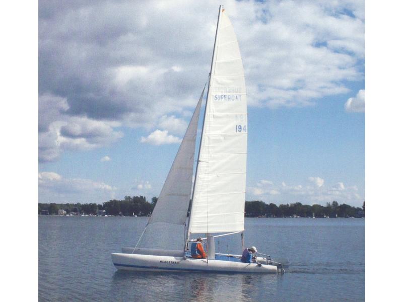 20 foot sailboat with motor