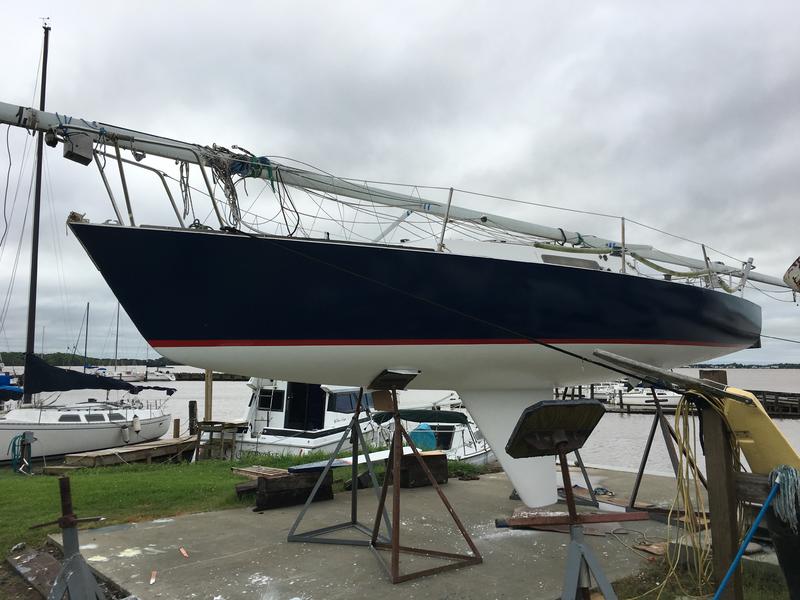 j 27 sailboat specs