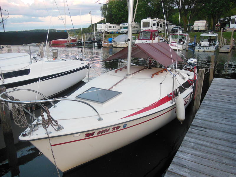 1979 MFG MFG 19 sailboat for sale in Michigan