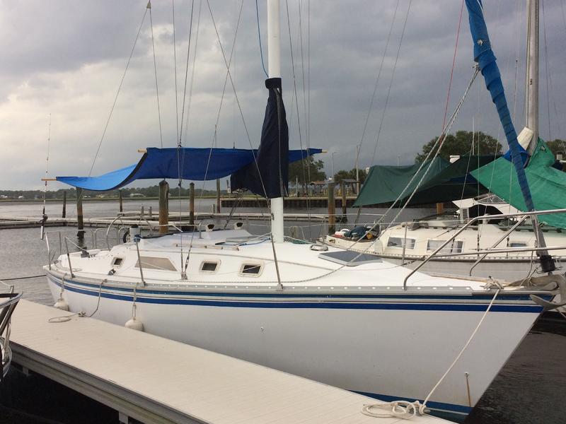 1985 Hunter 31 Sailboat sailboat for sale in Florida