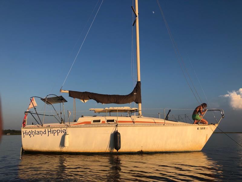 1984 hunter 30 sailboat