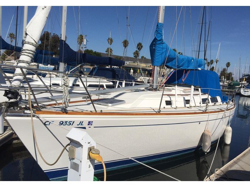 1989 cal 33 sailboat