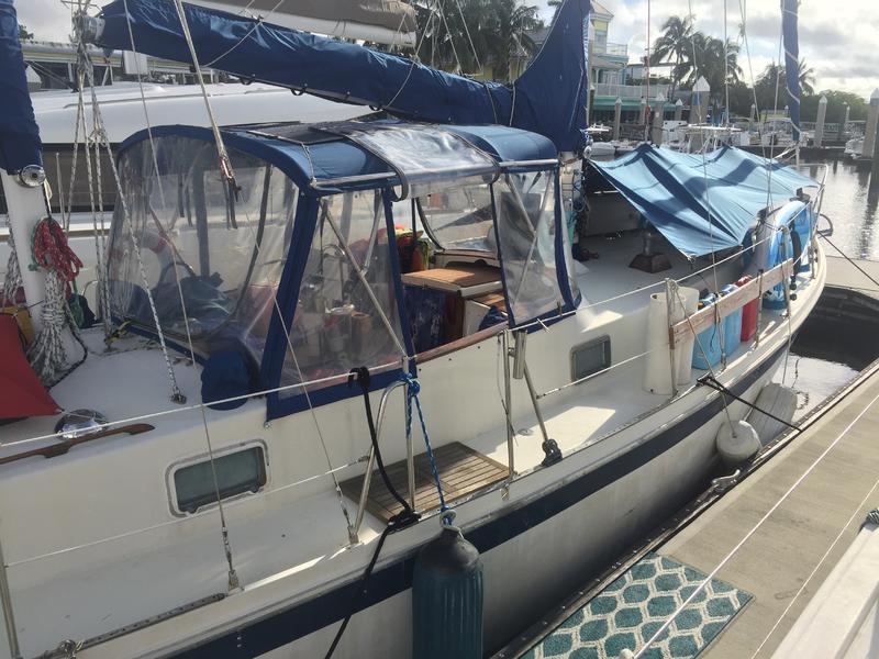 Gulfstar 41 Ketch Center Cockpit