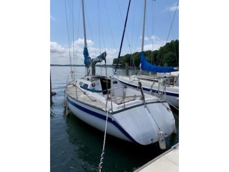 1983 WD Schock Santana 30/30 sailboat for sale in North Carolina