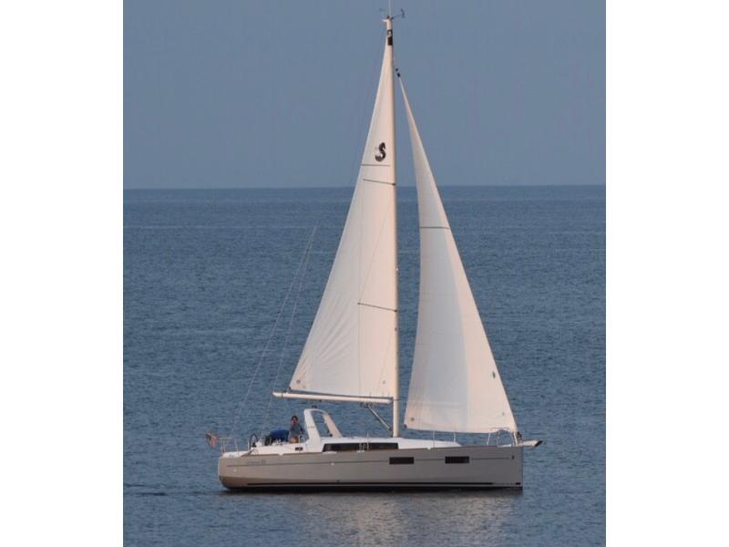 2016 Beneteau Oceanis 35 sailboat for sale in Massachusetts
