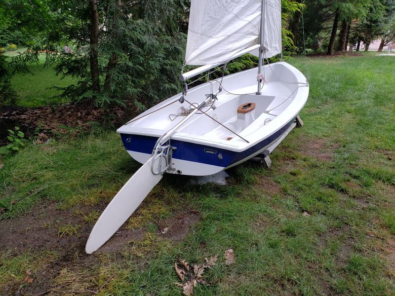 chrysler pirateer sailboat review