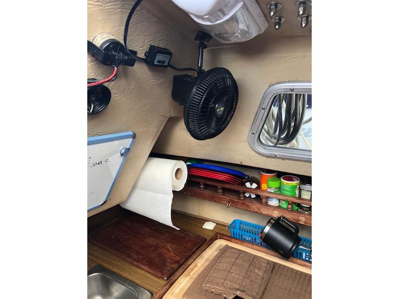 Catalina 25