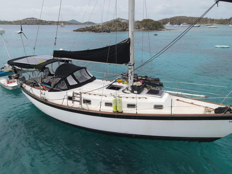 1978 Endeavour 37 - B sailboat for sale in