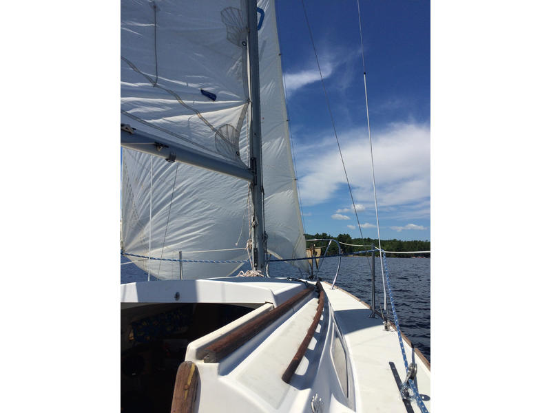 1977 O'day 25 located in Maine for sale