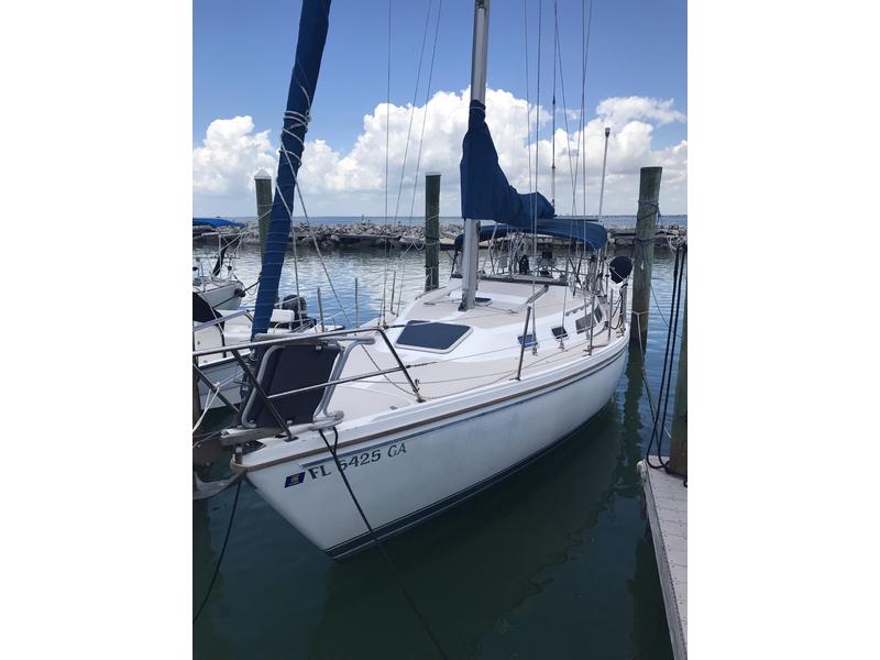 1987 Catalina 30 located in Florida for sale