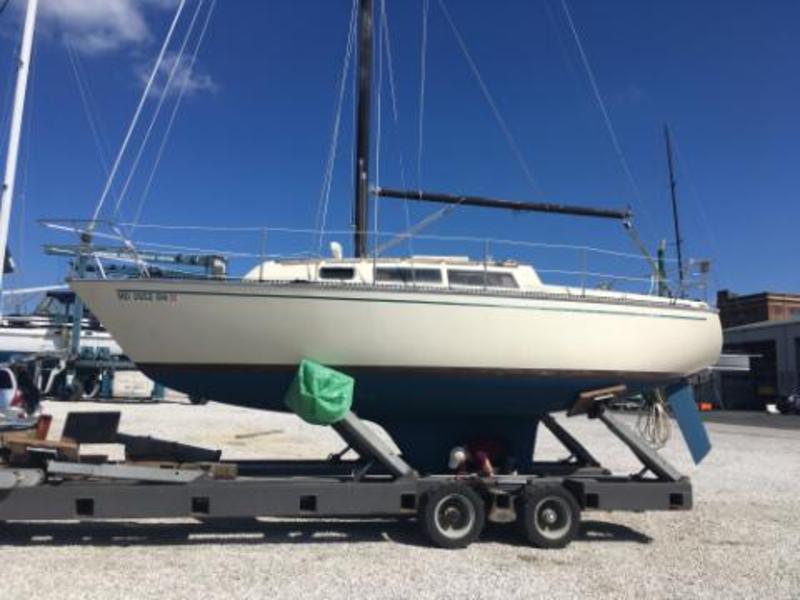 s2 8.5 sailboat for sale