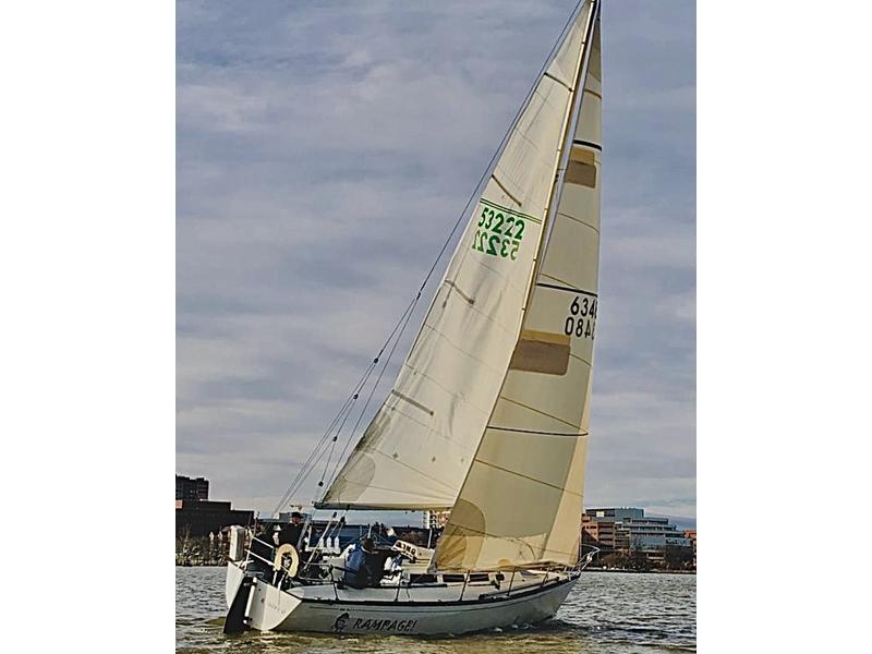 s2 9.1 sailboat