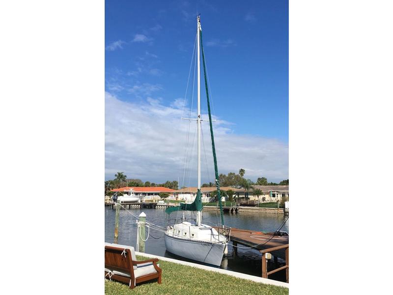 1979 Hunter Cherubini Designed sailboat for sale in Florida